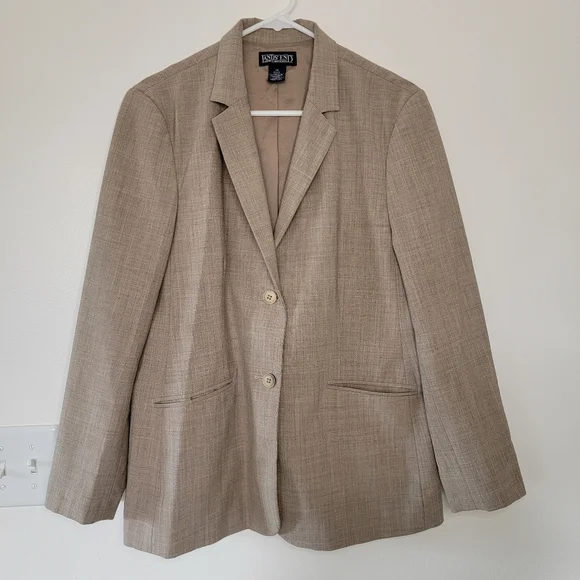 Lands' End Tan Blazer Suit Jacket Career Size 10P Uniform Coat 2 button - Picture 1 of 8